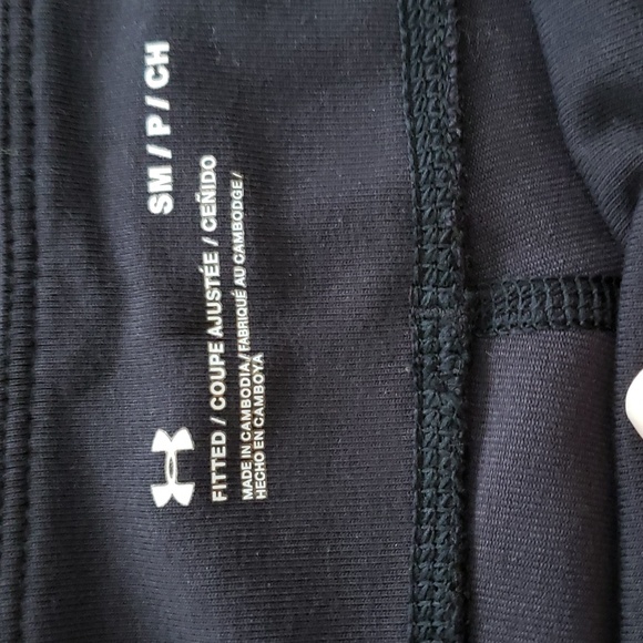 UNDER ARMOR TIGHTS - Picture 3 of 6